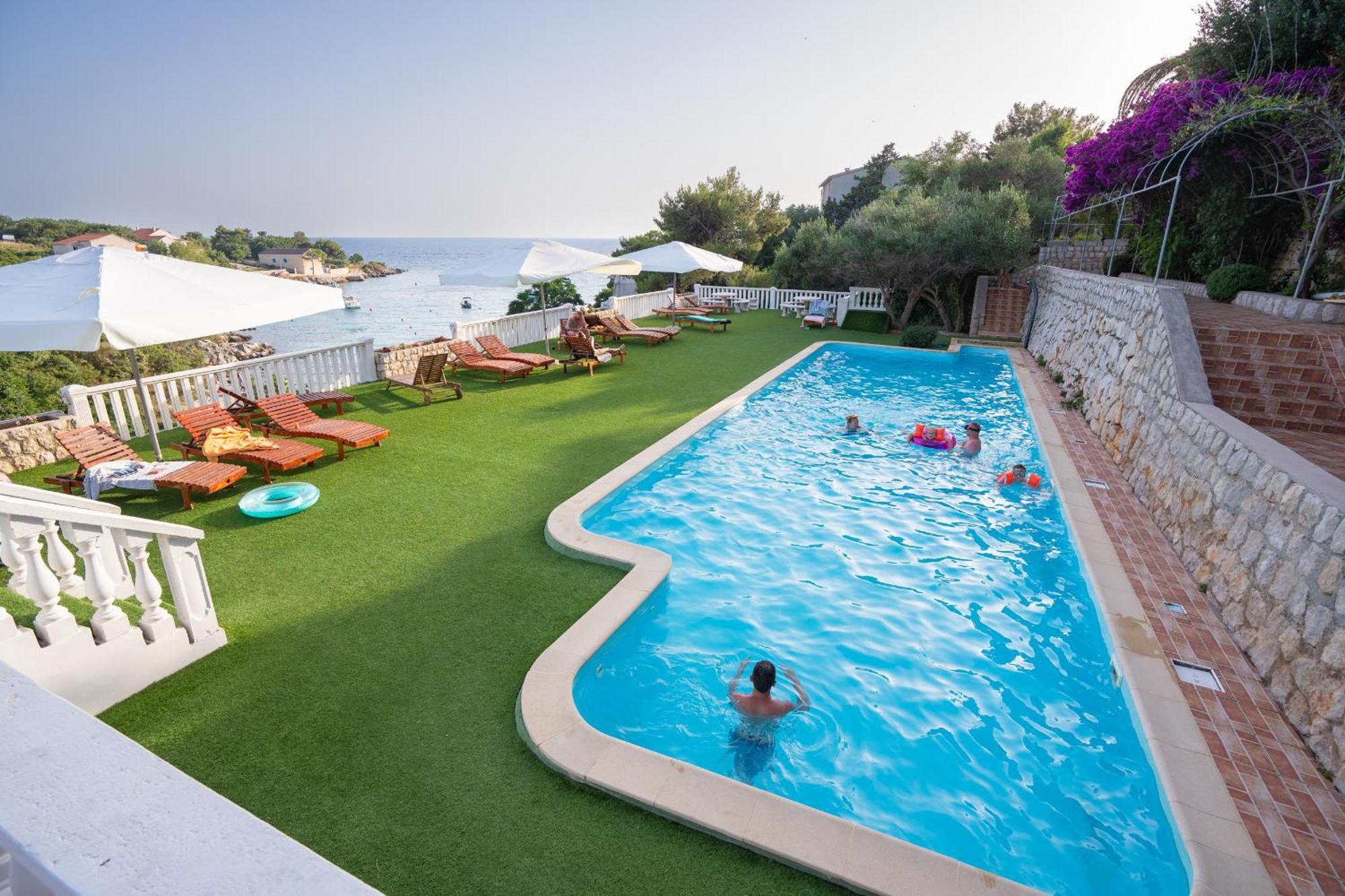 Garden Resort - Apartments Ruzmarin Potocnica Esterno foto